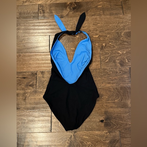 Tory Burch Biarritz Reversible One-Piece Swimsuit Painted Blue/Back Small - Picture 4 of 8